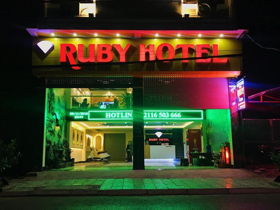 Ruby Hotel Vinh Yen Luaran gambar